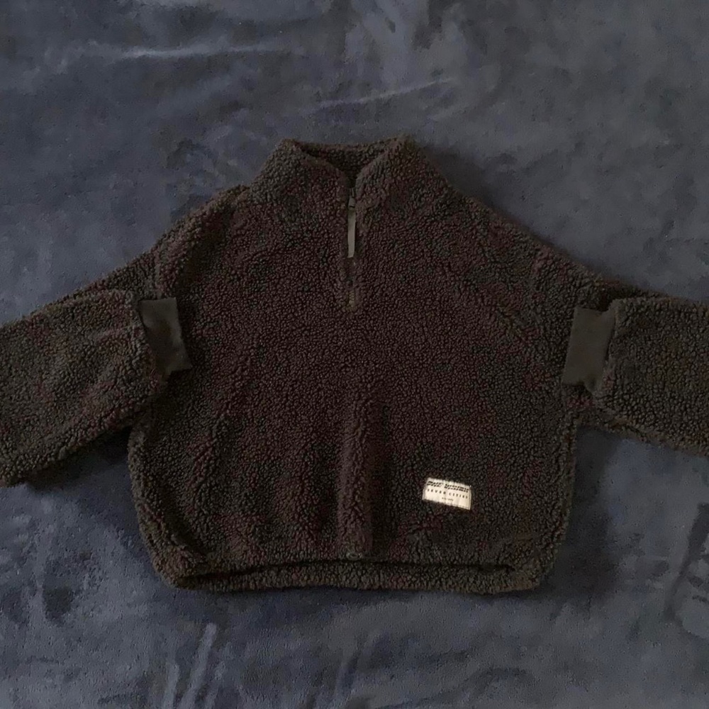 BLACK H&M FLEECE